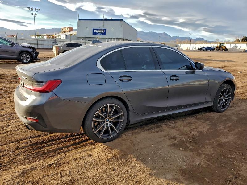 Photo 3 from auction – 2021 BMW 330XI with VIN 3MW5R7J04M8C09141