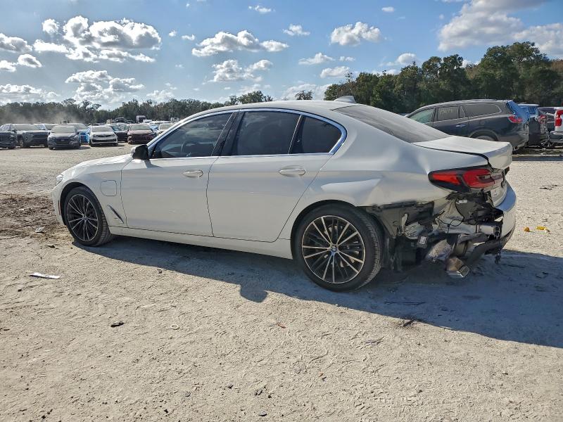 Photo 2 from auction – 2021 BMW 530E with VIN WBA13AG09MCF37557