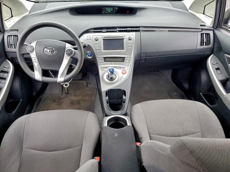 Photo 8 from auction – 2015 TOYOTA PRIUS with VIN JTDKN3DU5F1978439