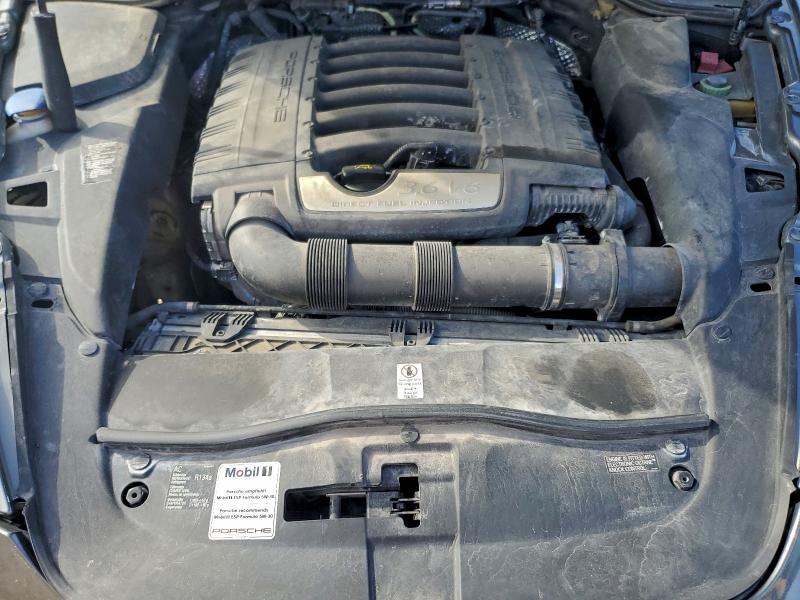 Photo 11 from auction – 2011 PORSCHE CAYENNE with VIN WP1AA2A20BLA01923