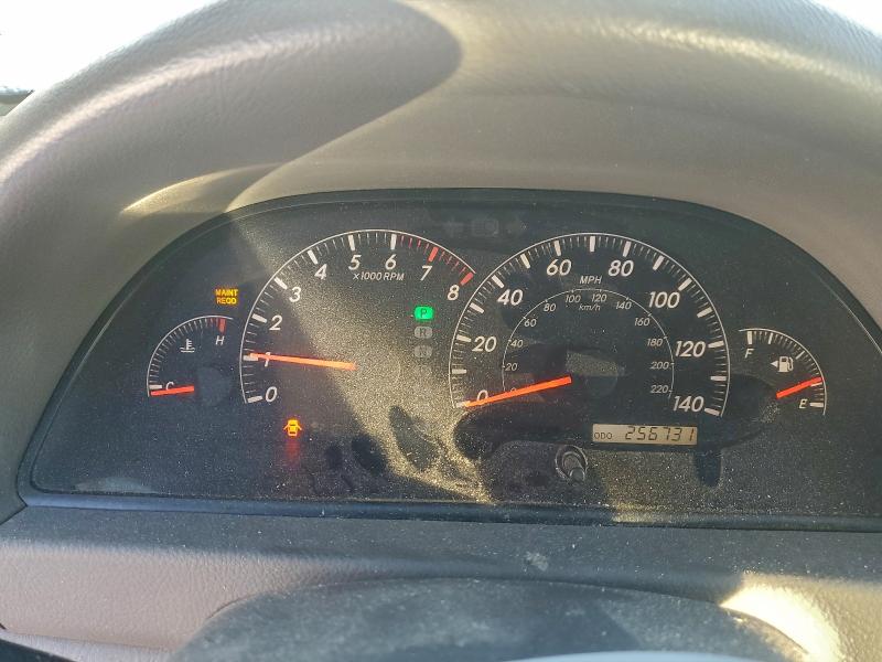 Photo 9 from auction – 2005 TOYOTA CAMRY LE with VIN 4T1BE32K45U513385