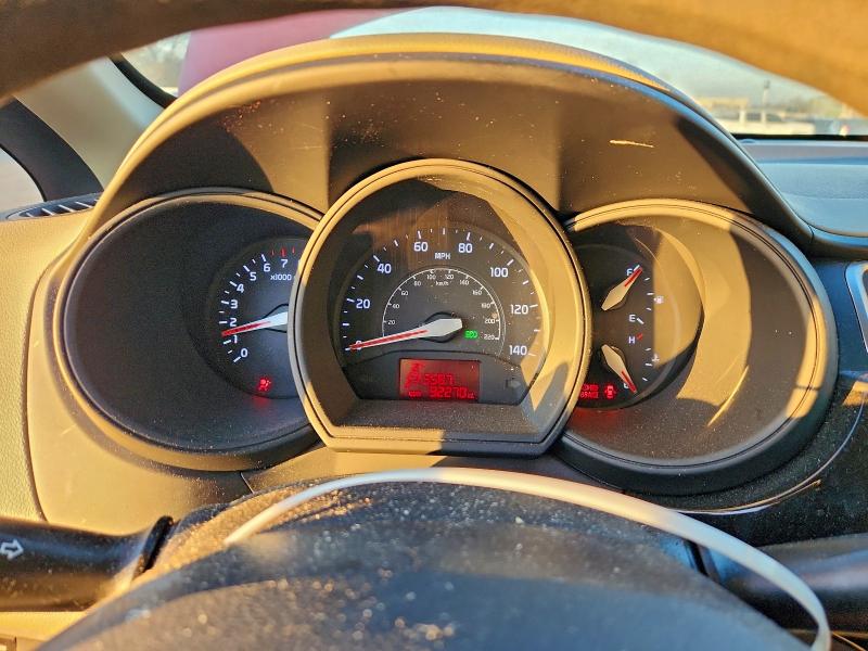 Photo 9 from auction – 2017 KIA RIO LX with VIN KNADM4A38H6049653