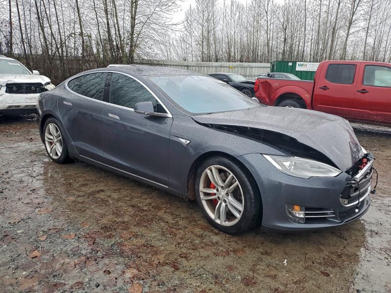 Photo 4 from auction – 2015 TESLA MODEL S P8 with VIN 5YJSA1H41FF083368
