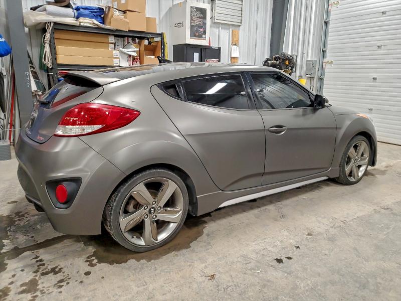 Photo 3 from auction – 2013 HYUNDAI VELOSTER T with VIN KMHTC6AE0DU105942