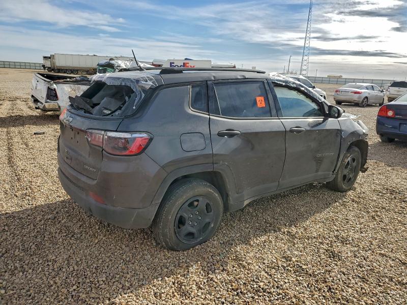 Photo 3 from auction – 2018 JEEP COMPASS with VIN 3C4NJCAB6JT411511
