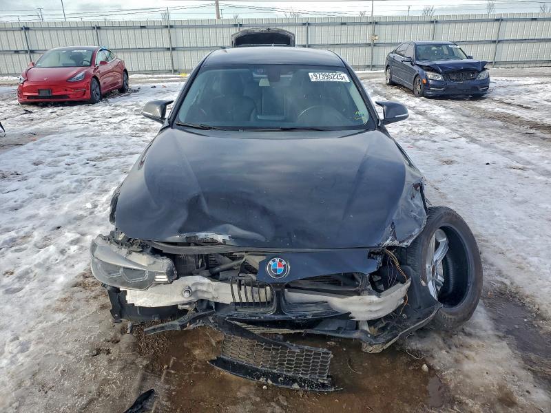 Photo 5 from auction – 2014 BMW 320 I with VIN WBA3B1C51EK131421