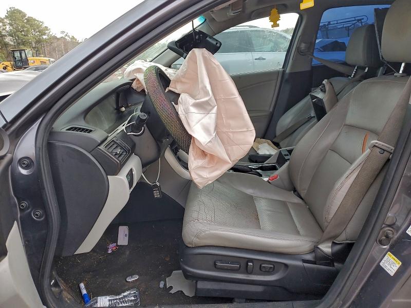 Photo 7 from auction – 2014 HONDA ACCORD EXL with VIN 1HGCR2F83EA012514