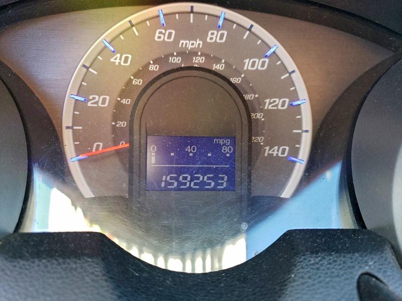 Photo 9 from auction – 2010 HONDA FIT with VIN JHMGE8H42AC027592