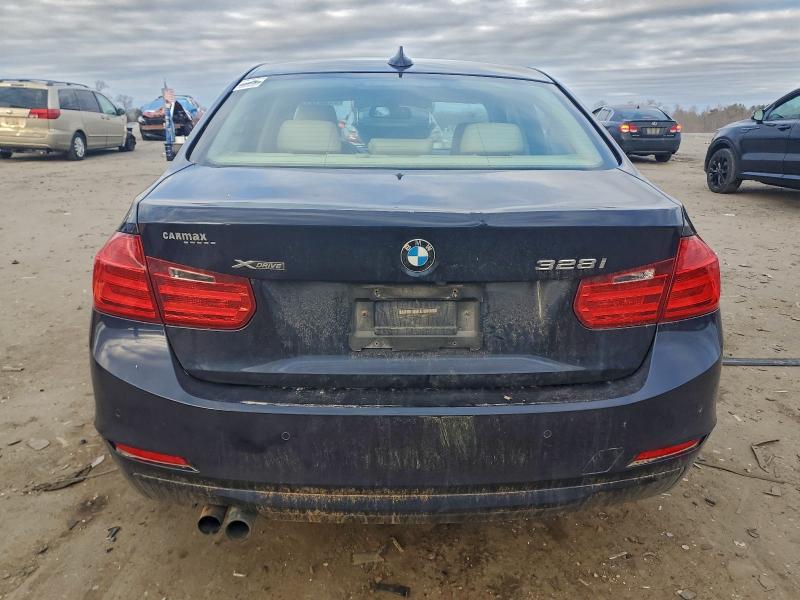 Photo 6 from auction – 2015 BMW 328 XI with VIN WBA3B3G5XFNR86575