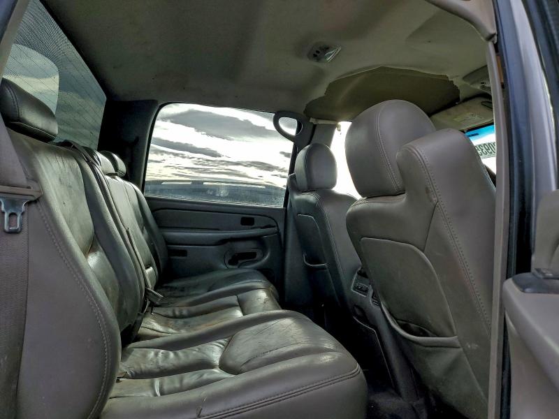Photo 10 from auction – 2006 CHEVROLET SILVERADO with VIN 1GCHC23D56F196513