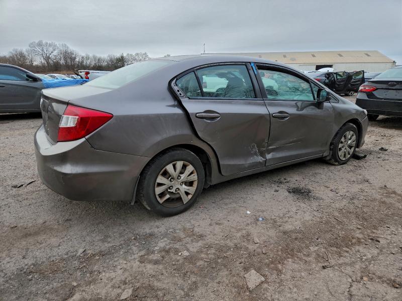 Photo 3 from auction – 2012 HONDA CIVIC LX with VIN 19XFB2F5XCE352596