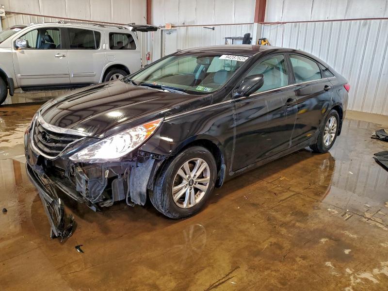 HYUNDAI SONATA GLS 2013 with VIN 5NPEB4AC2DH626786 - Photo from auction