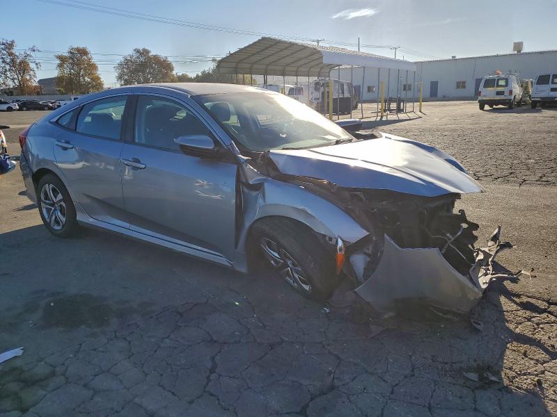 Photo 4 from auction – 2018 HONDA CIVIC LX with VIN 2HGFC2F56JH577971