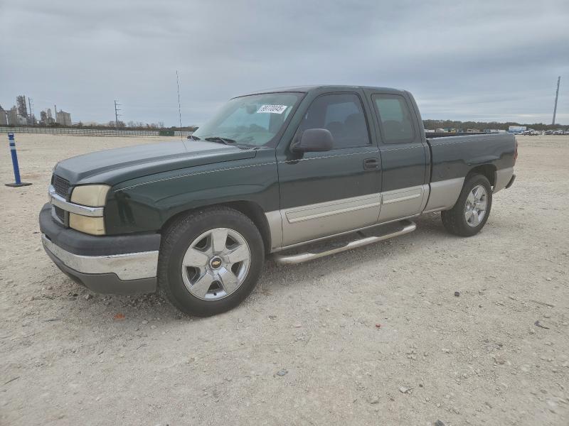 CHEVROLET SILVERADO 2004 with VIN 1GCEC19V24Z227063 - Photo from auction