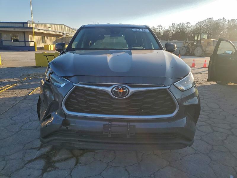 Photo 5 from auction – 2020 TOYOTA HIGHLANDER with VIN 5TDCZRAH9LS027159