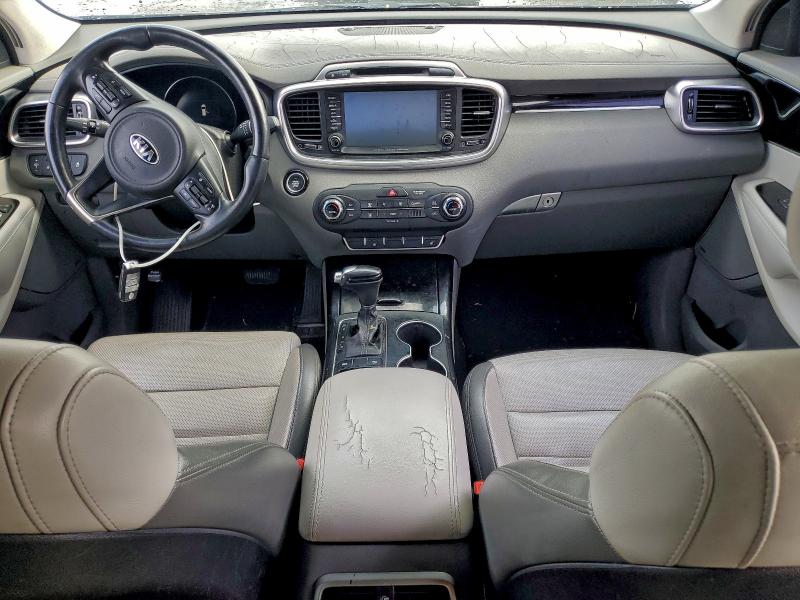 Photo 8 from auction – 2016 KIA SORENTO SX with VIN 5XYPK4A53GG049370