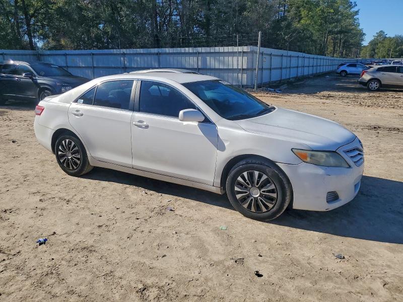 Photo 4 from auction – 2011 TOYOTA CAMRY BASE with VIN 4T1BF3EK1BU639370