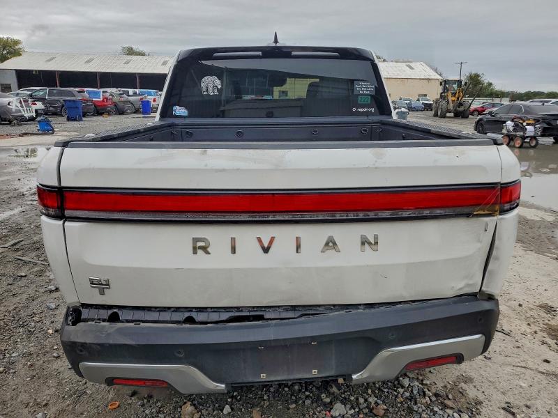 Photo 6 from auction – 2023 RIVIAN R1T ADVENT with VIN 7FCTGBAA5PN028668
