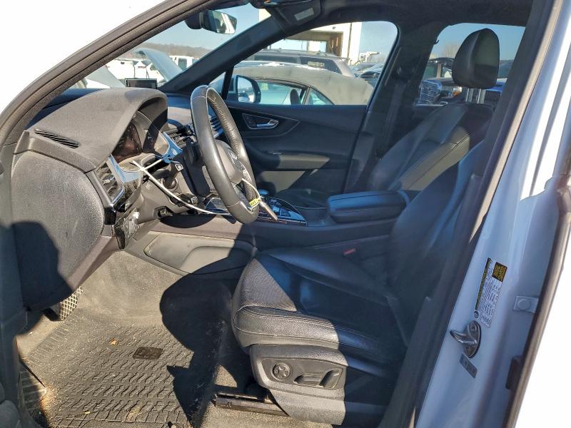 Photo 7 from auction – 2019 AUDI Q7 PRESTIG with VIN WA1VAAF77KD025240