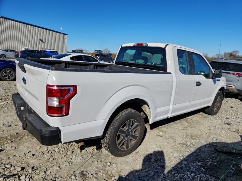 Photo 3 from auction – 2018 FORD F150 SUPER with VIN 1FTEX1C51JFD96873