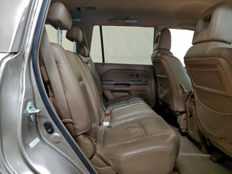 Photo 11 from auction – 2004 HONDA PILOT EXL with VIN 2HKYF18524H554303