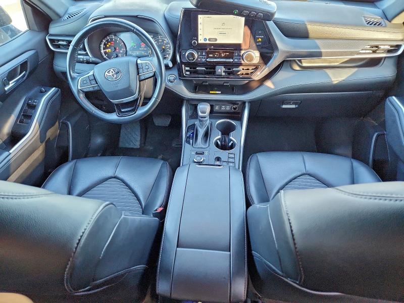 Photo 8 from auction – 2023 TOYOTA HIGHLANDER with VIN 5TDKDRBH2PS002845