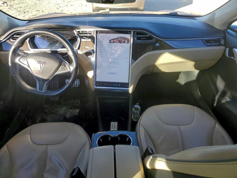 Photo 8 from auction – 2012 TESLA MODEL S with VIN 5YJSA1DP7CFS00799