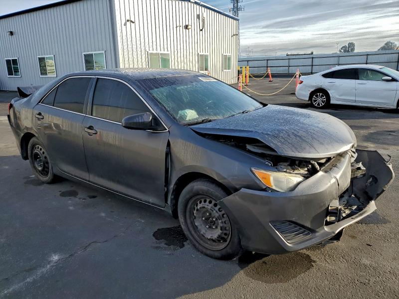 Фото 4 с аукциона – 2012 TOYOTA CAMRY BASE с VIN 4T1BF1FK3CU503181