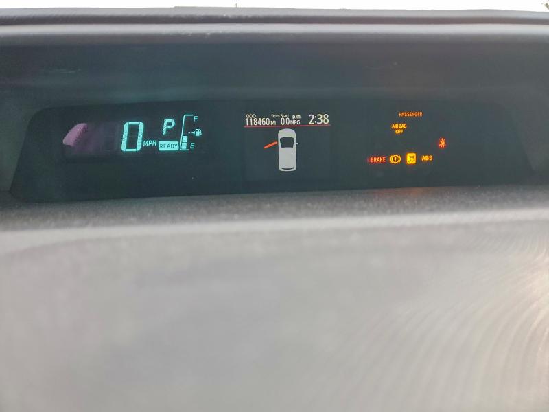 Photo 9 from auction – 2014 TOYOTA PRIUS C with VIN JTDKDTB33E1074827