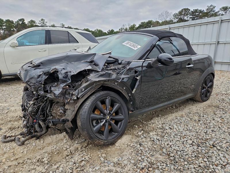 MINI COOPER ROA 2012 with VIN WMWSY3C57CT144476 - Photo from auction
