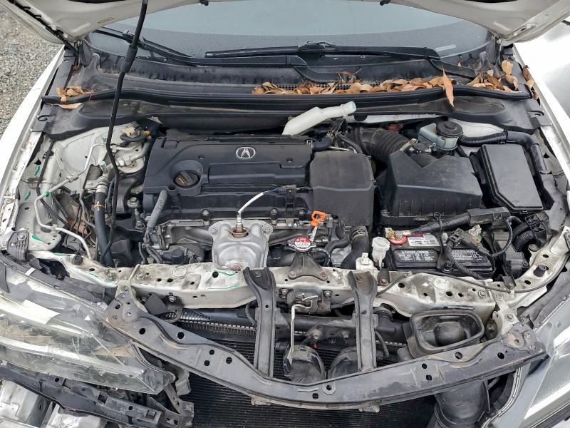 Photo 11 from auction – 2016 ACURA ILX BASE W with VIN 19UDE2F35GA024994