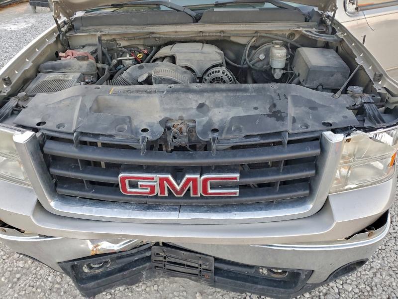 Photo 11 from auction – 2008 GMC SIERRA K15 with VIN 3GTEK13M28G104159