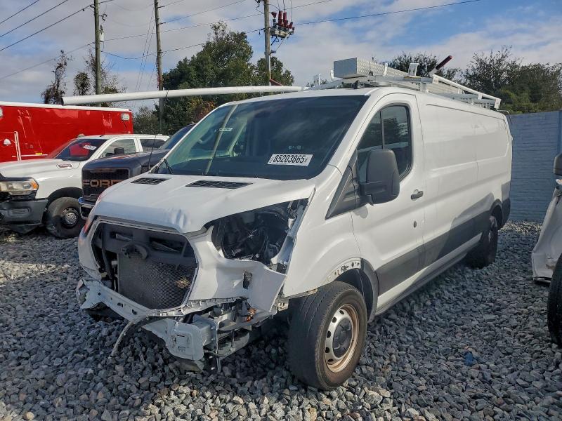 FORD TRANSIT 2023 z numerem VIN 1FTBR1Y82PKA67079 - Zdjęcie z aukcji