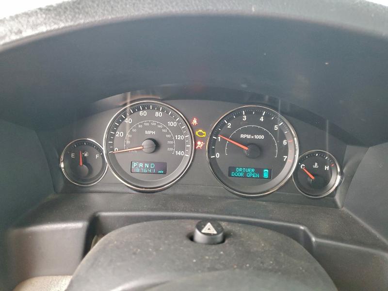 Photo 9 from auction – 2006 JEEP COMMANDER with VIN 1J8HG58N16C303056