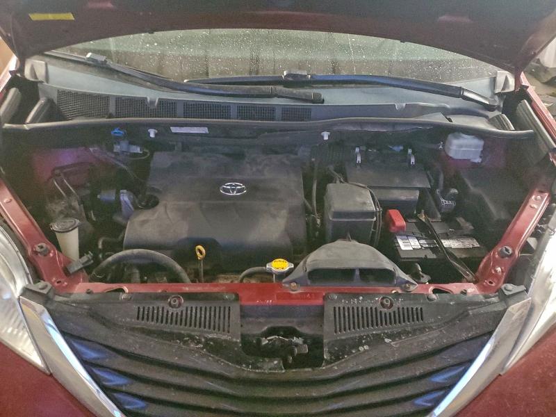 Photo 12 from auction – 2014 TOYOTA SIENNA LE with VIN 5TDKK3DCXES443141