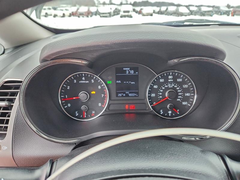 Photo 9 from auction – 2018 KIA FORTE LX with VIN 3KPFK4A76JE254635