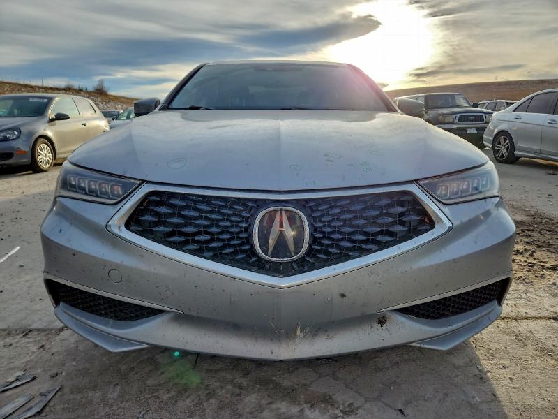 Photo 5 from auction – 2018 ACURA TLX with VIN 19UUB2F36JA008593