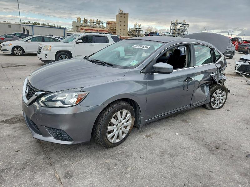 NISSAN SENTRA 2017 with VIN 3N1AB7AP2HL649562 - Photo from auction