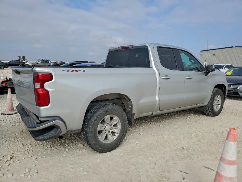 Foto 3 de la subasta – 2020 CHEVROLET SILVERADO con VIN 1GCRYDED1LZ142263