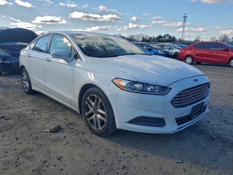 Photo 4 from auction – 2015 FORD FUSION SE with VIN 3FA6P0H75FR138669