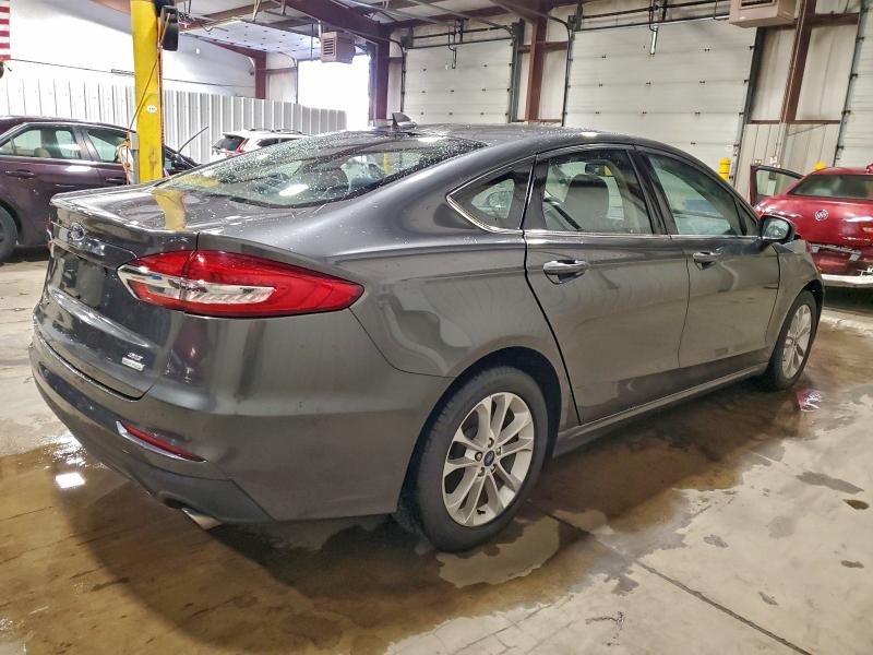 Photo 3 from auction – 2020 FORD FUSION SE with VIN 3FA6P0HD1LR183576