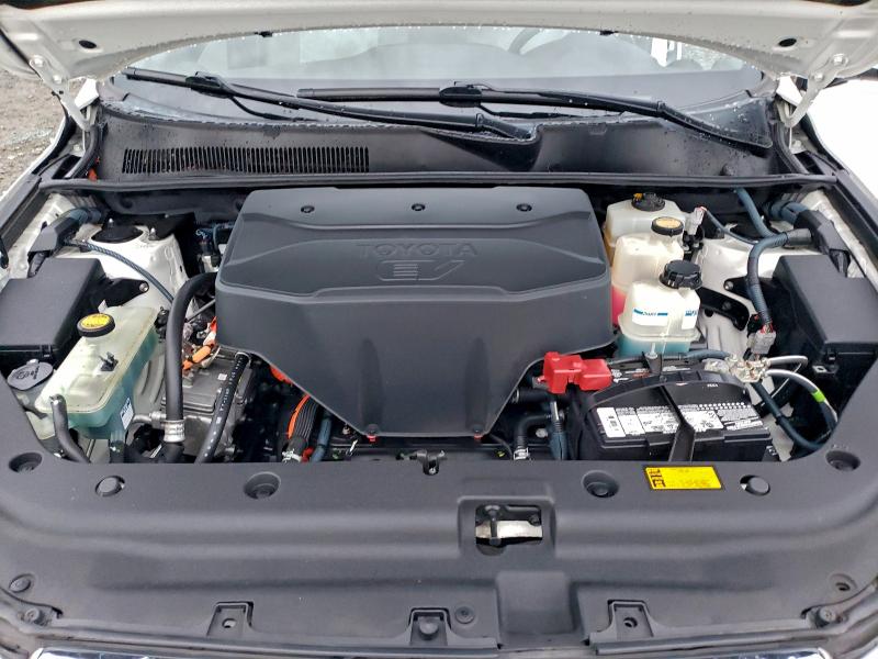 Photo 12 from auction – 2013 TOYOTA RAV4 EV with VIN 2T3YL4DV8DW002135