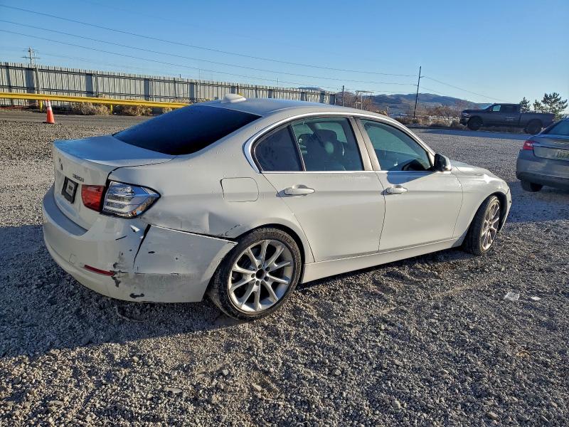 Photo 3 from auction – 2015 BMW 320 with VIN WBA3B1C59FK140479