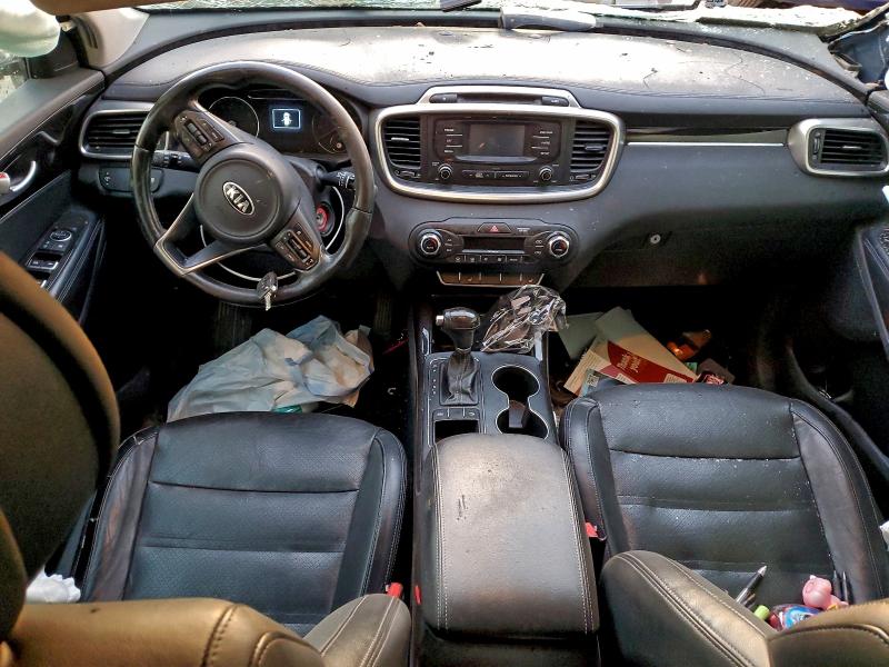 Photo 8 from auction – 2016 KIA SORENTO EX with VIN 5XYPH4A14GG009097
