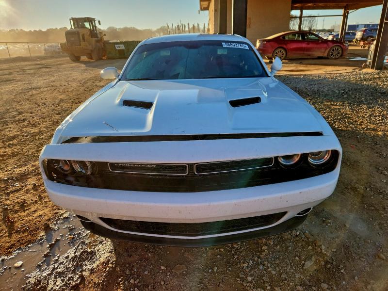 Photo 5 from auction – 2015 DODGE CHALLENGER with VIN 2C3CDZBGXFH822412
