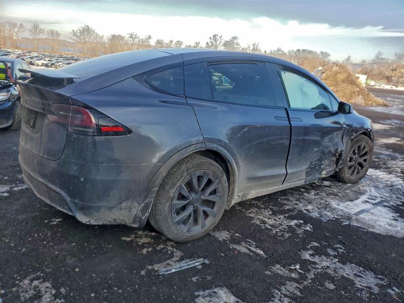 Photo 3 from auction – 2022 TESLA MODEL X with VIN 7SAXCAE53NF341694