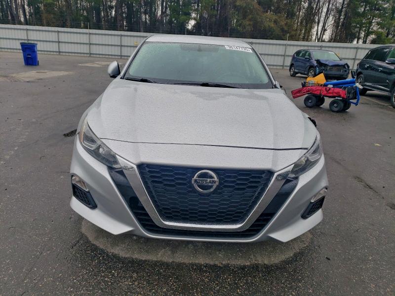 Photo 5 from auction – 2019 NISSAN ALTIMA S with VIN 1N4BL4BV0KC205213