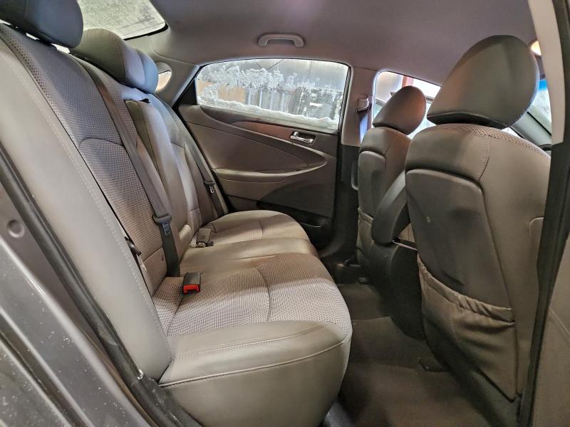 Photo 10 from auction – 2011 HYUNDAI SONATA SE with VIN 5NPEC4AC8BH247804