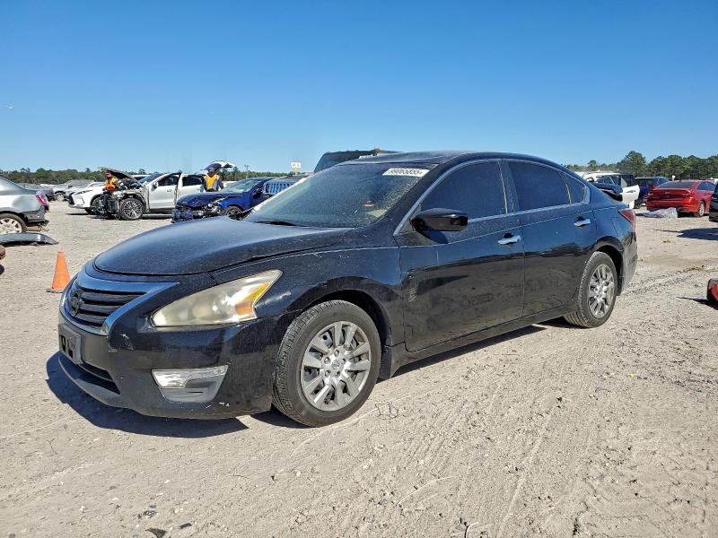 NISSAN ALTIMA 2.5 2014 with VIN 1N4AL3AP5EN215480 - Photo from auction