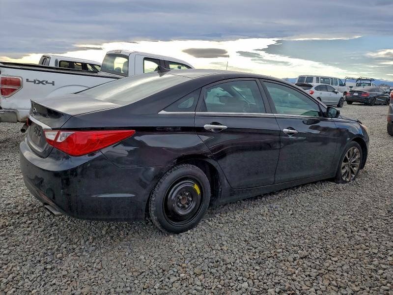 Photo 3 from auction – 2011 HYUNDAI SONATA SE with VIN 5NPEC4AC6BH219502